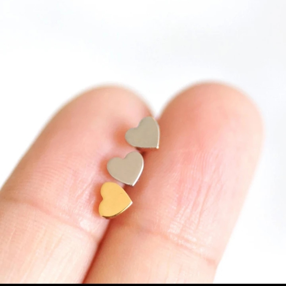 Heart Shape Earrings 🍇🍇 - Picture 3 of 6